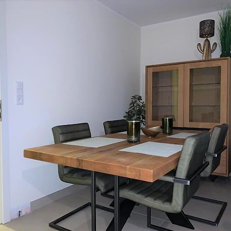 Landblick 1 - Luxusferienwohnung Fuer 4 Personen Norddeich  Exterior foto
